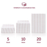 Verschiedene Sets von Geschirrtüchern gestapelt.