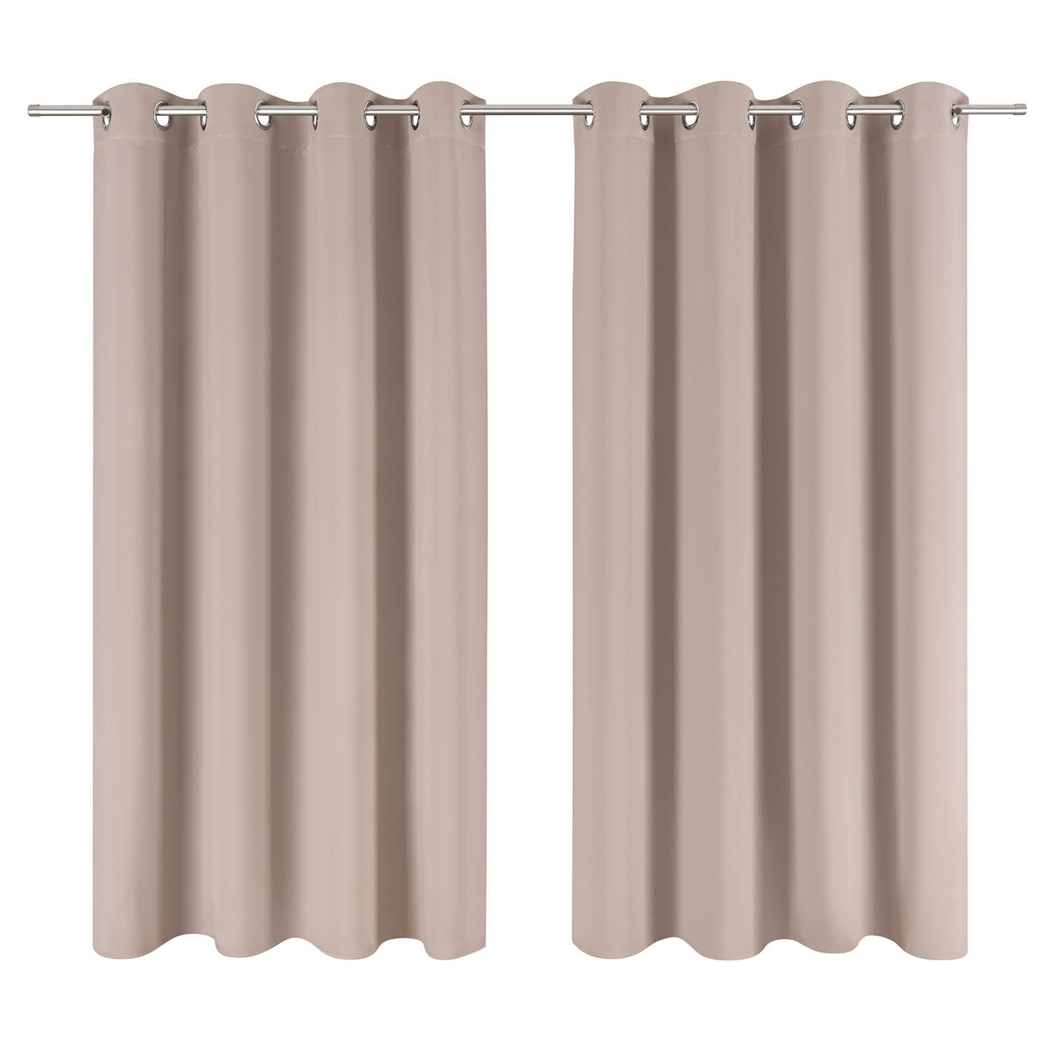 Zwei elegante Vorhänge an einer Vorhangstange vollständig geschlossen um einen Raum abzudunkeln oder zu gestalten.